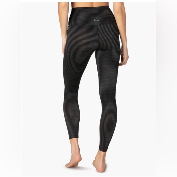 Beyond Yoga | Surf Stripe High Waisted Legging Sz XS Workout Activewear Gym - Picture 2 of 9